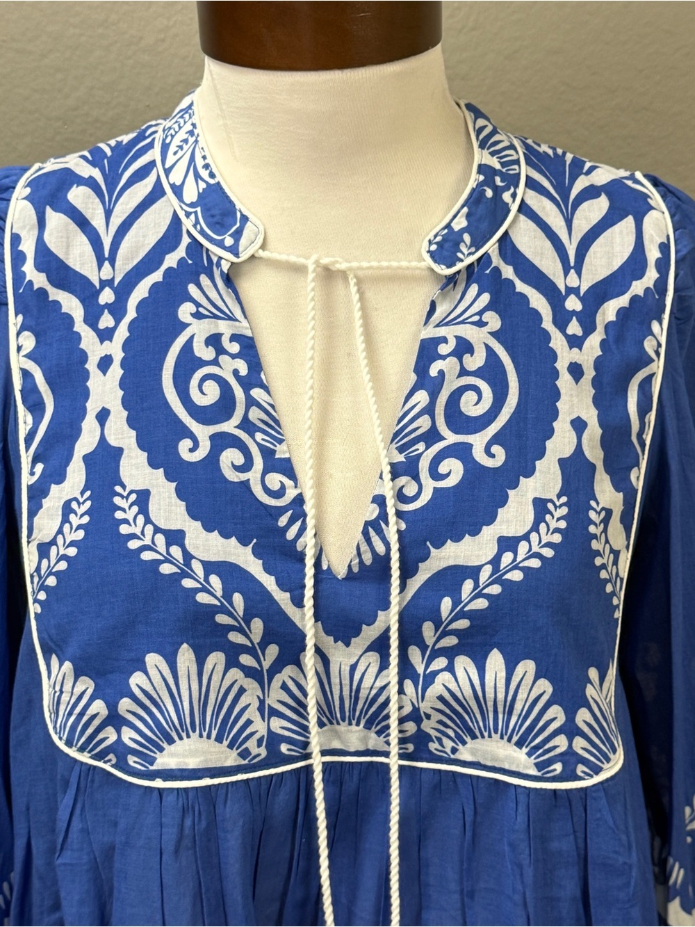 Boden NWT Blue White Boho Tie Neck Kaftan Dress Sz 2 Vacation Wedding Guest - Picture 6 of 15